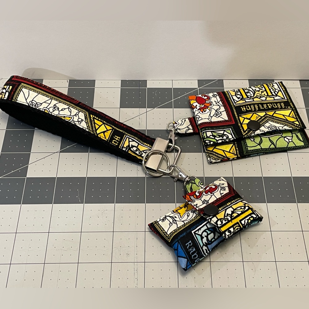 Harry Potter Id/Cc Holder With Lip Balm Holder & … - image 4